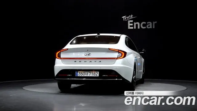 Hyundai Sonata 2022 — фото 4