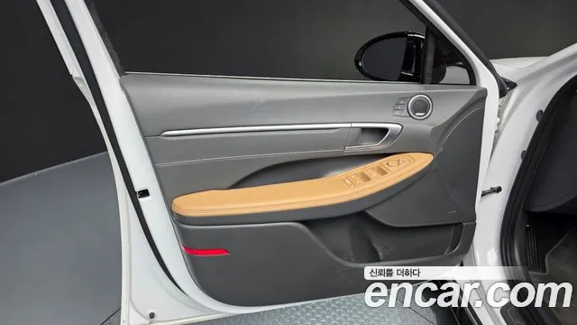 Hyundai Sonata 2022 — фото 14