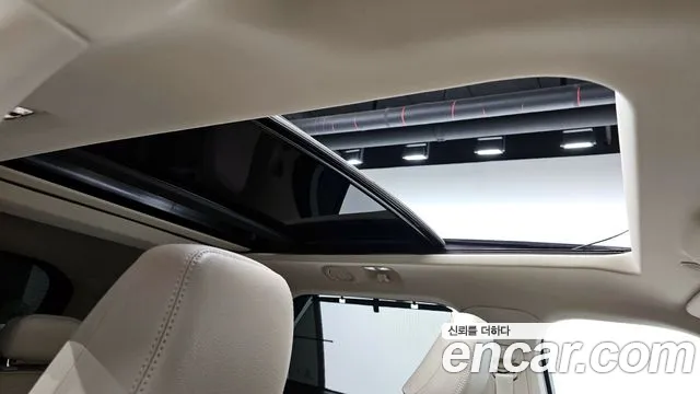 Ford Explorer 2022 — фото 18