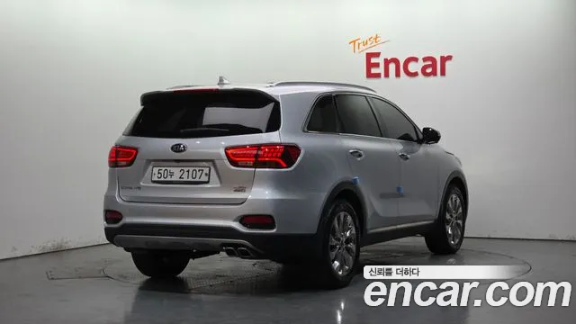 Kia Sorento 2019 — фото 2