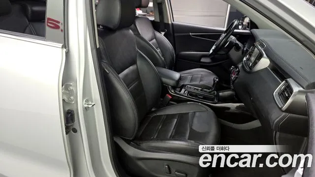 Kia Sorento 2019 — фото 11