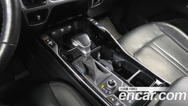 Kia Sorento 2023 — фото 12