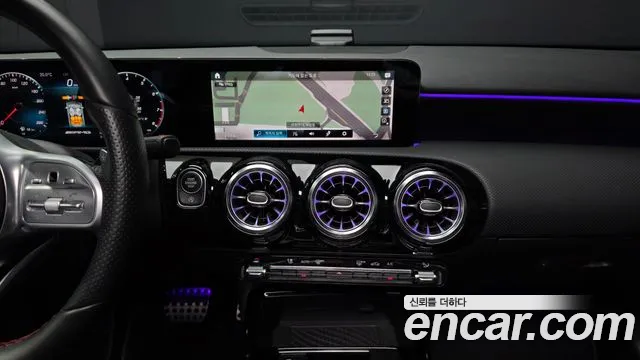 Mercedes-Benz A-Class 2021 — фото 20