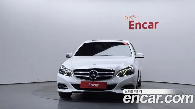 Mercedes-Benz E-Class 2015 — фото 3