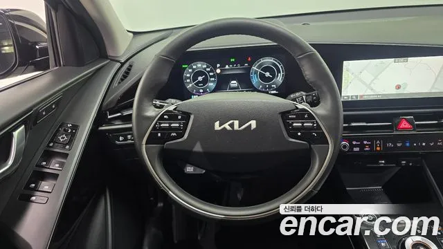 Kia Niro 2024 — фото 20