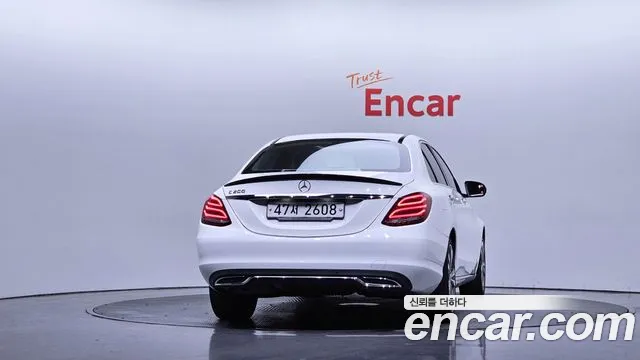 Mercedes-Benz C-Class 2018 — фото 4