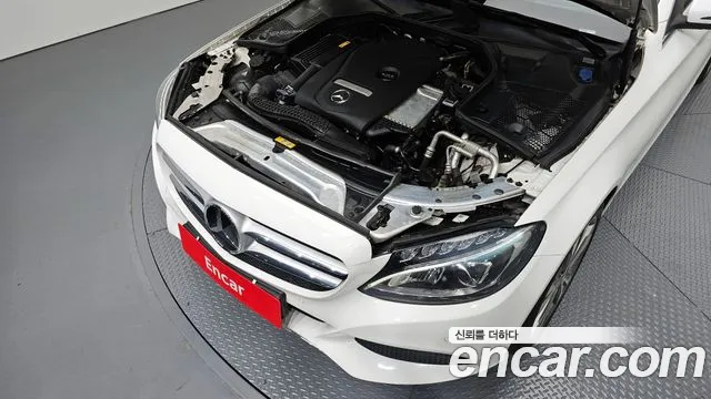 Mercedes-Benz C-Class 2018 — фото 6
