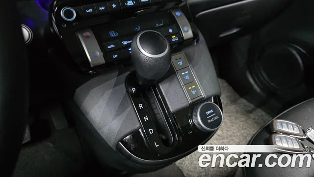 Hyundai Casper 2022 — фото 9