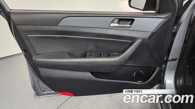 Hyundai Sonata 2016 — фото 14