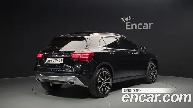 Mercedes-Benz GLA-Class 2019 — фото 2