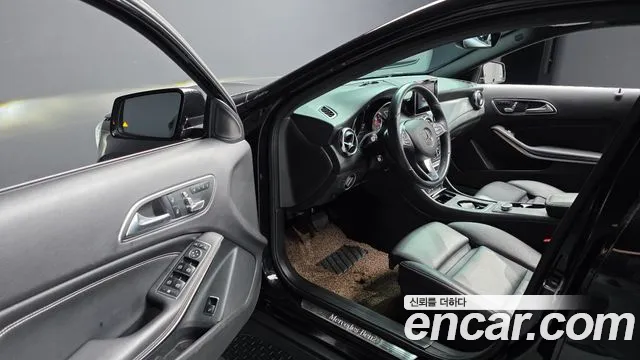 Mercedes-Benz GLA-Class 2019 — фото 13