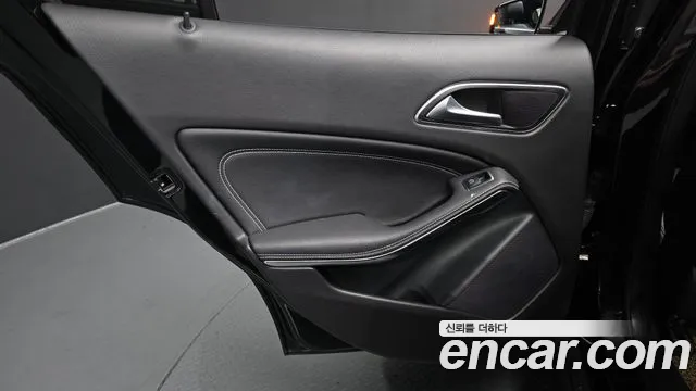 Mercedes-Benz GLA-Class 2019 — фото 15