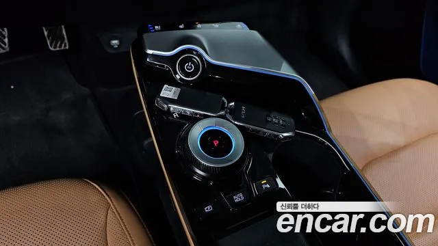 Kia EV6 2023 — фото 12
