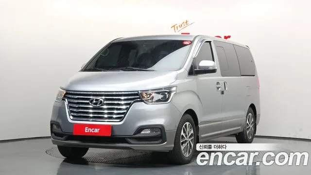 Hyundai Starex 2019 — фото 1