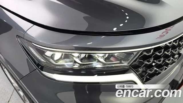 Kia Sorento 2022 — фото 8