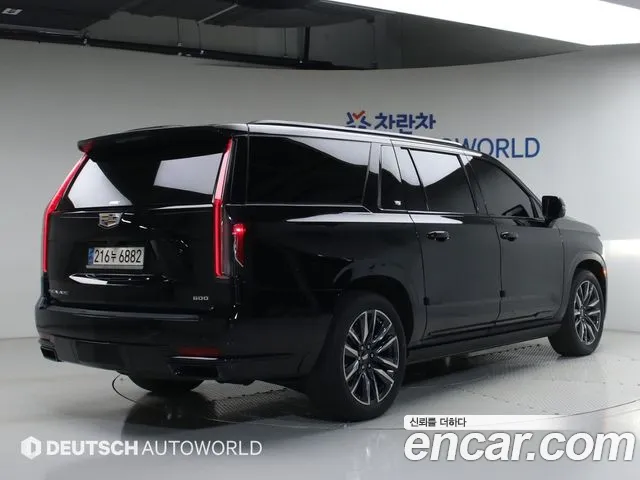 Cadillac Escalade 2023 — фото 2