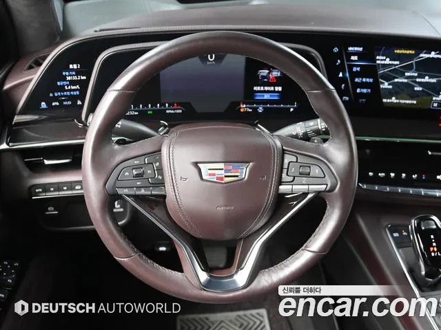 Cadillac Escalade 2023 — фото 13