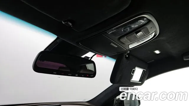 Kia Stinger 2019 — фото 18