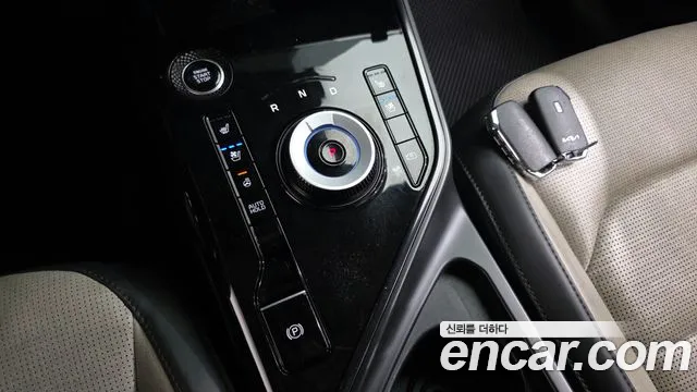 Kia Niro 2024 — фото 12