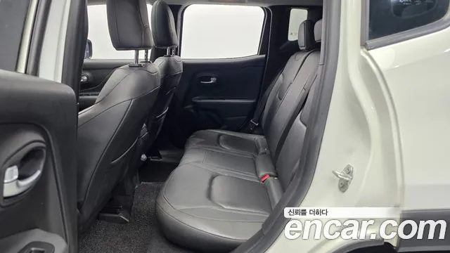 Jeep Renegade 2020 — фото 16
