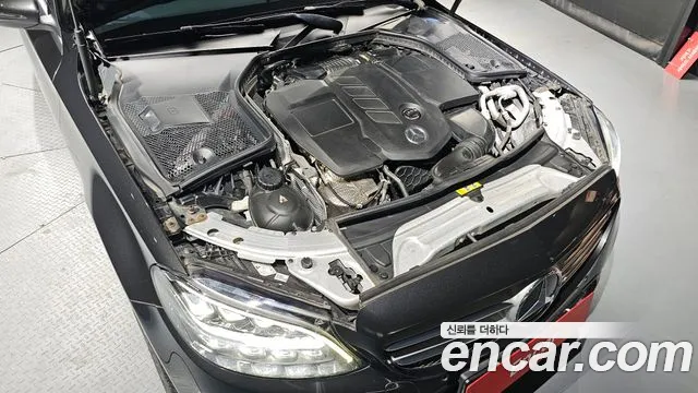 Mercedes-Benz C-Class 2020 — фото 6