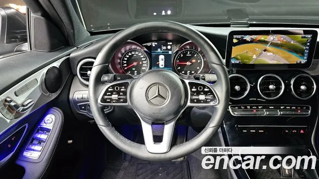 Mercedes-Benz C-Class 2020 — фото 13