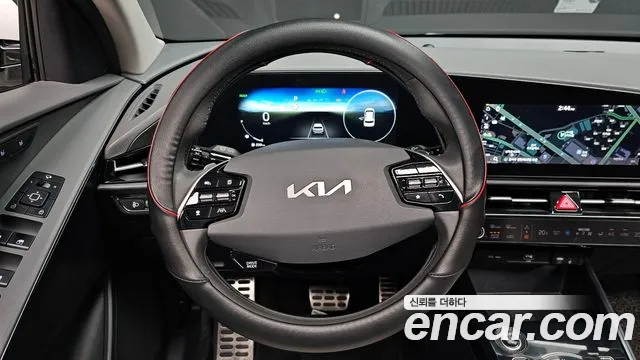 Kia Niro 2022 — фото 12