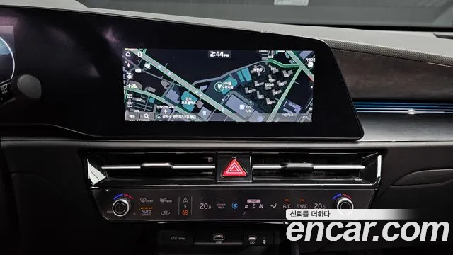 Kia Niro 2022 — фото 13
