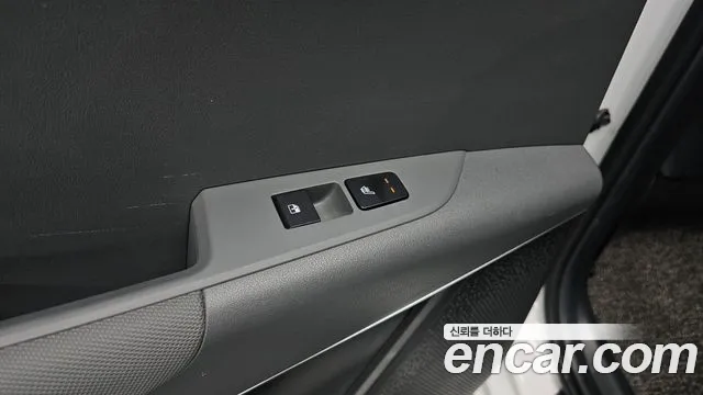 Kia Niro 2022 — фото 19