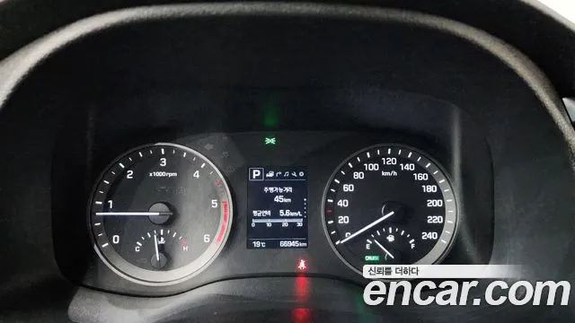 Hyundai Tucson 2018 — фото 11