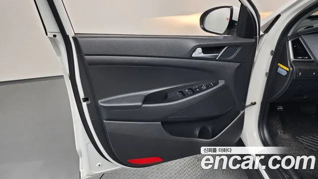 Hyundai Tucson 2018 — фото 14