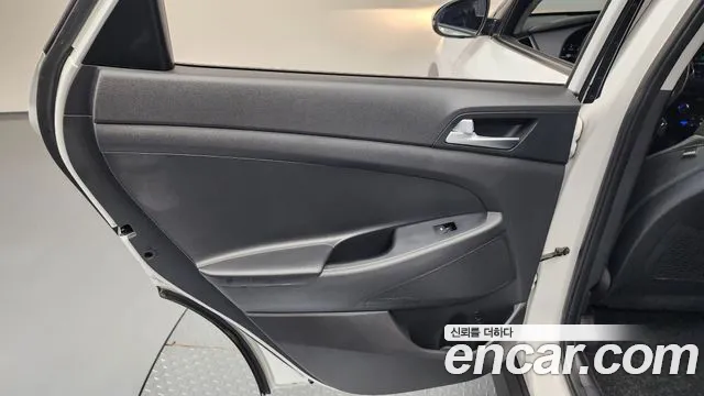 Hyundai Tucson 2018 — фото 15