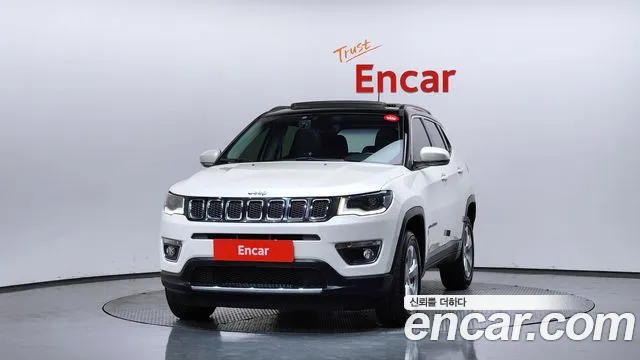 Jeep Compass 2019 — фото 3