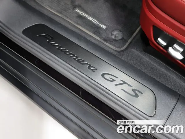 Porsche Panamera 2021 — фото 11