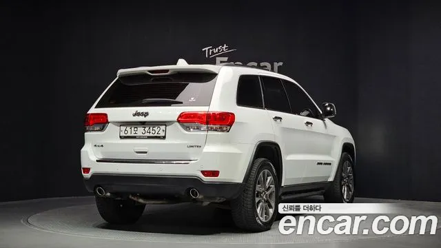 Jeep Cherokee 2018 — фото 2