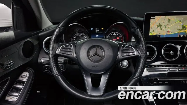 Mercedes-Benz C-Class 2016 — фото 13