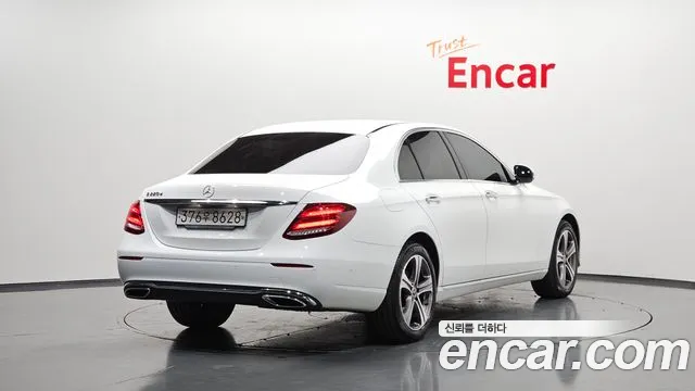 Mercedes-Benz E-Class 2019 — фото 2