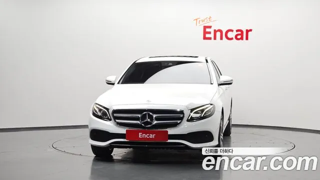 Mercedes-Benz E-Class 2019 — фото 3