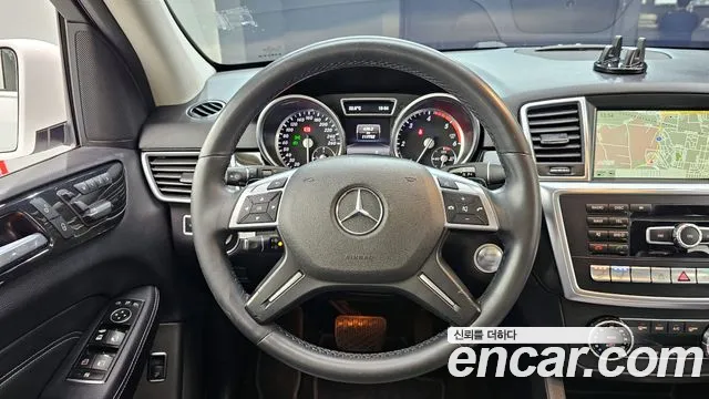 Mercedes-Benz M-class 2015 — фото 13