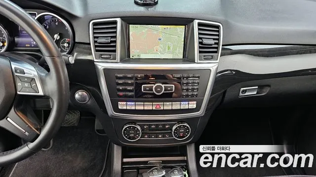 Mercedes-Benz M-class 2015 — фото 14