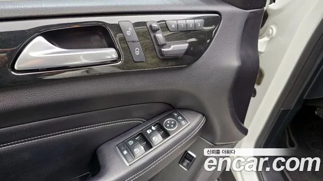 Mercedes-Benz M-class 2015 — фото 16
