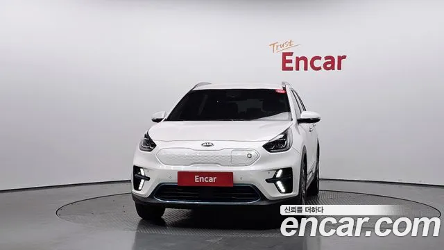 Kia Niro 2019 — фото 3
