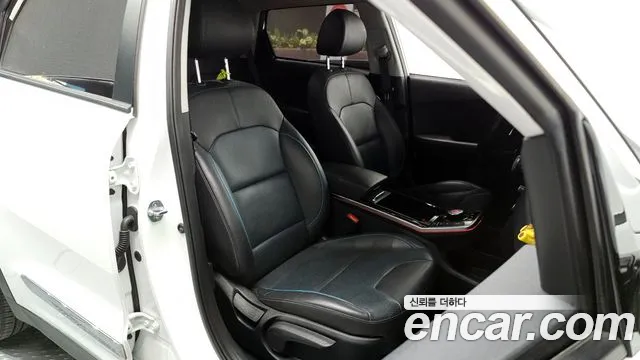 Kia Niro 2019 — фото 12