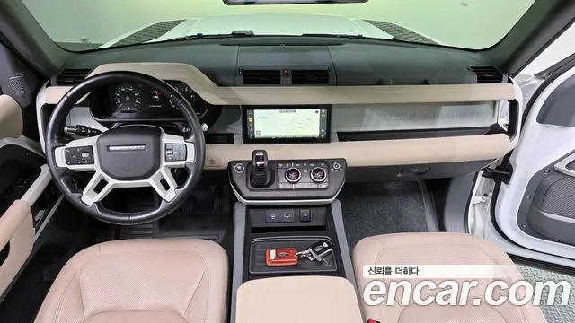 Land Rover Defender 2022 — фото 10