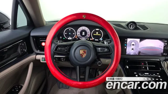Porsche Panamera 2025 — фото 19