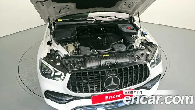 Mercedes-Benz GLE-Class 2021 — фото 6