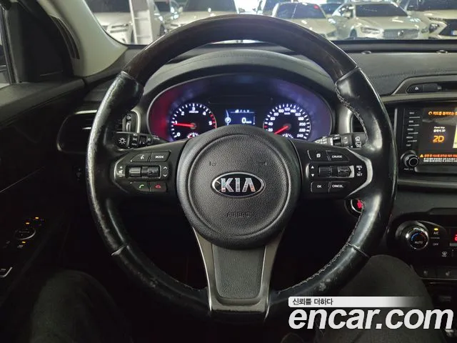 Kia Sorento 2016 — фото 8