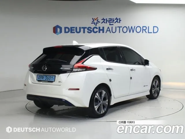 Nissan Leaf 2019 — фото 2