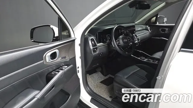 Kia Sorento 2021 — фото 13