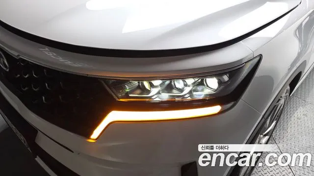 Kia Sorento 2021 — фото 8